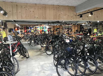 Intérieur magasin de vélos Nantes Centre